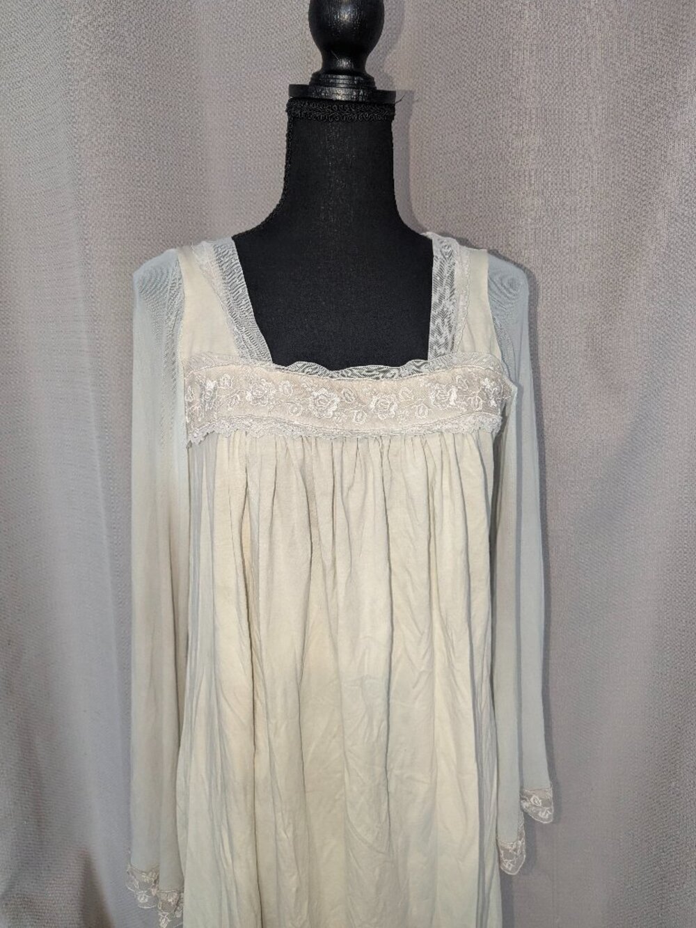 Women's Cream Lace-Trim Nightgown Bridgerton Esque